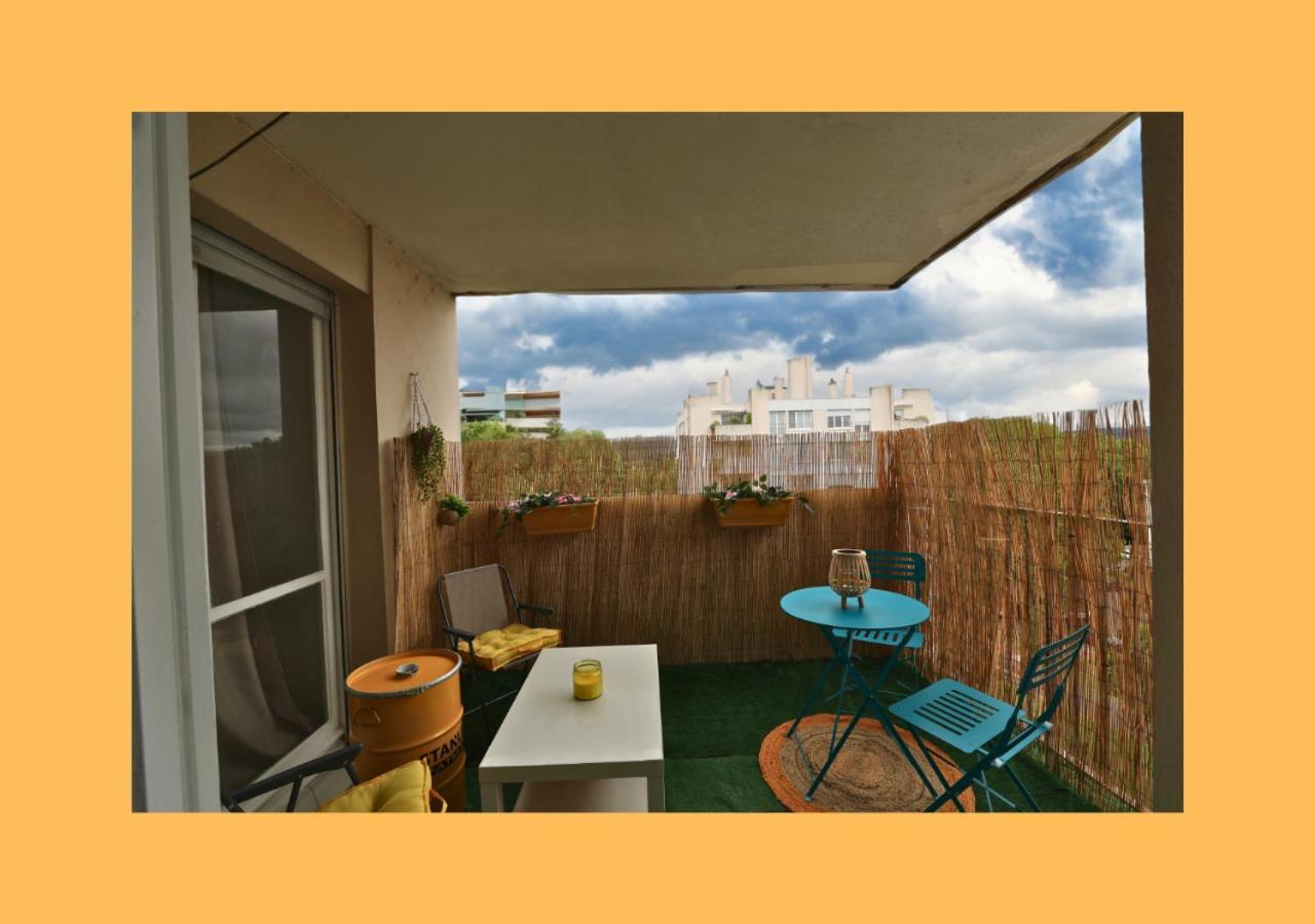 Cocon Parisien Au Plessis - Court De Tennis Prive Apartment Le Plessis-Bouchard Exterior photo